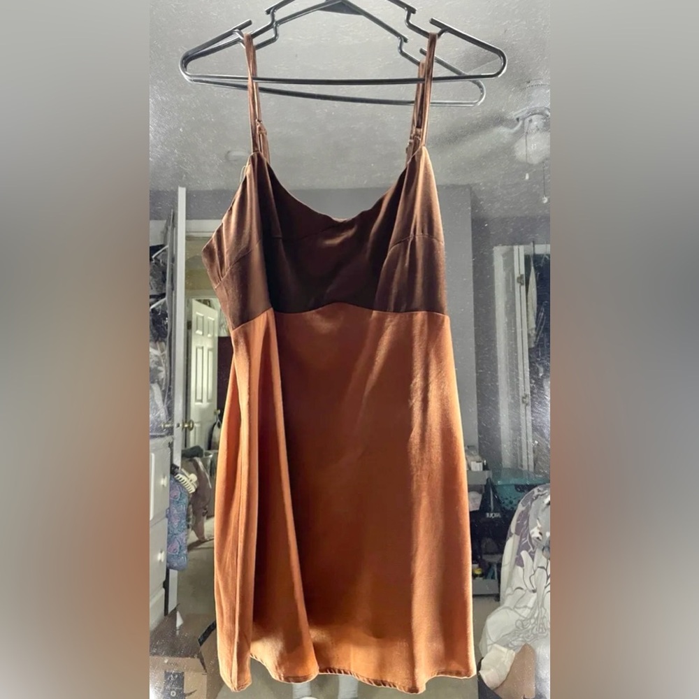 Francesca’s Dress - Picture 3 of 3